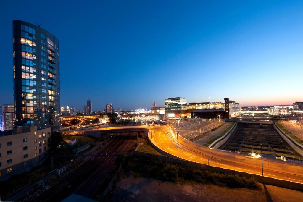 Marlin Apartments Stratford Londres Exterior foto